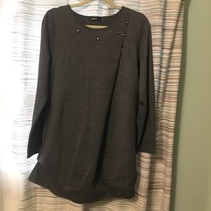 Grey rouched top with pockets
